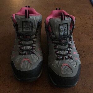 work boots, safety toe, non slip